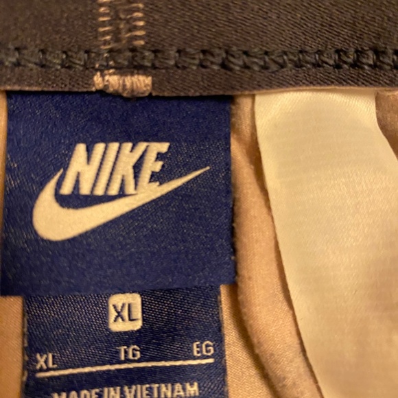 Nike Women Tie Dye Workout Leggings Size XXL - Picture 4 of 4